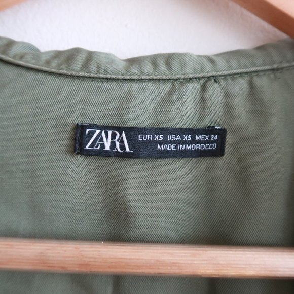 Zara Dress with Pockets - Picture 3 of 4